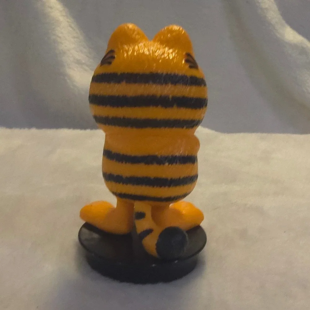 The Garfield Movie 2024 Golden Link Cup Topper Figure Collectible Orange Cat